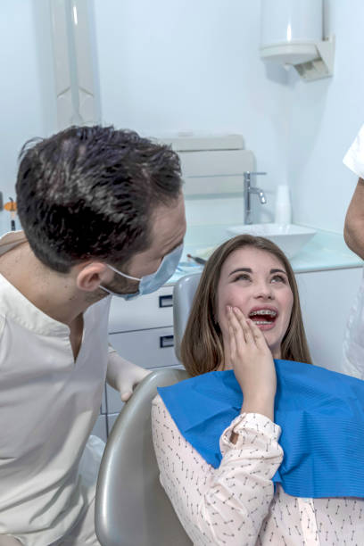 Best Mobile Emergency Dentist in Maroa, IL